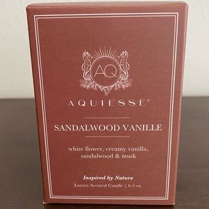 Acquiesse candle - Sandalwood Vanille 6.5 oz
